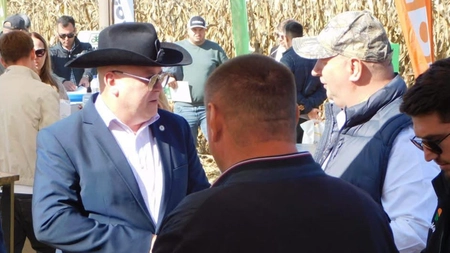 Fermierii din Iași s-au întâlnit în comuna Victoria, la „Ziua Porumbului” Moldova. Cu ce probleme se confruntă agricultorii din regiune