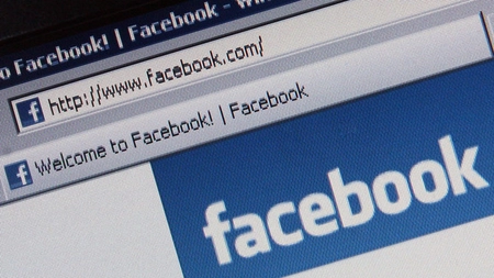 Tutorial cum sa iti stergi toate postarile de Facebook