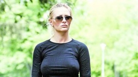 Delia Matache, jogging fara sutien