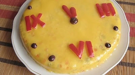 FOTO - Idei de ornamente pentru salata de boeuf de Revelion