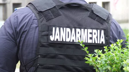 Un bărbat a fost prins de jandarmi în timp ce încerca să fugă din carantină. Voia să ajungă la supermarket