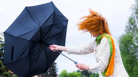 Atenționare la Iași de fenomene meteorologice periculoase. Vreme deosebit de rece și rafale de vânt