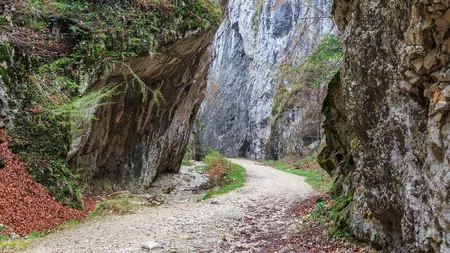 Prăpăstiile din Piatra Craiului, locul unde a fost turnat unul dintre cele mai frumoase filme de la Hollywood - FOTO