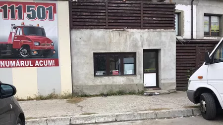 Ieșenii, păcăliți cu marfă proastă! Îi venea să-i dea patronului cu ușa în cap