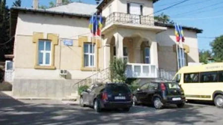 Se caută șefi într-o primărie din județul Iași