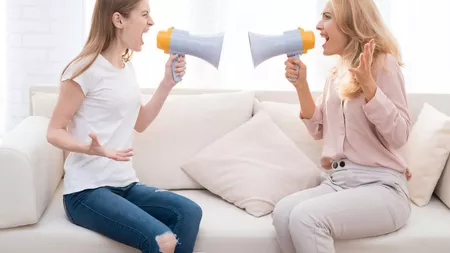 Tonul face diferenta in comunicare. Ce ton de voce prefera adolescentii sa auda?