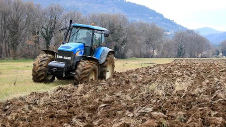 Prețurile terenurilor au explodat! Un străin a plătit 150.000 de euro pentru câteva hectare lângă Iași. Iată în ce afacere vrea să investească toți banii