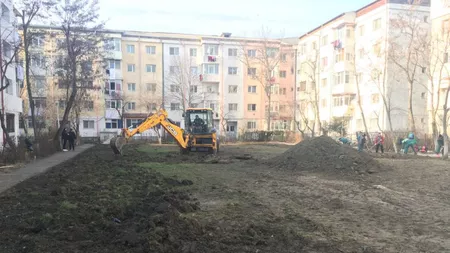 Primăria identifică terenurile dintre blocuri! Vor fi transformate în spații verzi - FOTO