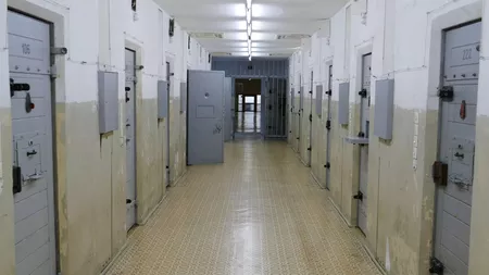 Doi deținuți, eliberați din greșeală de la Penitenciarul Jilava
