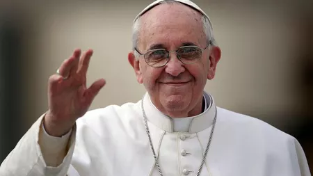 Papa Francisc, mesaj emoționant de Crăciun: „Doar iubirea lui Iisus ne transformă viaţa şi ne vindecă rănile profunde“