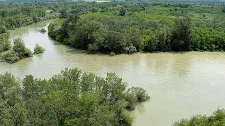 România, lovită de viitura de pe Prut, formată în Ucraina