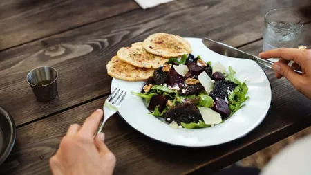 Dietele pe bază de plante bogate în carbohidrați amelioreaza diabetul de tip 1