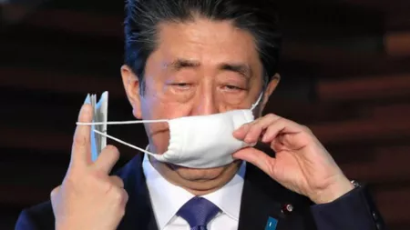 Shinzo Abe, cel mai longeviv prim-ministru din istoria Japoniei, a demisionat