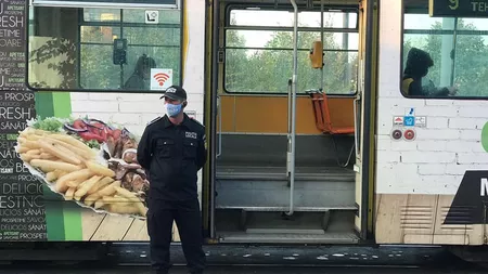 Se trece la măsuri drastice! De astăzi, polițiștii locali îi amendează pe ieșenii care nu poartă mască de protecție în autobuzele și tramvaiele CTP Iași