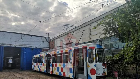 LIVE VIDEO - Punct de atracție pentru tot orașul Iași! La aniversarea a 160 de ani de învățământ artistic ieșean, Universitatea de Arte lansează 