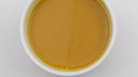 3 beneficii ale ceaiului de curcuma