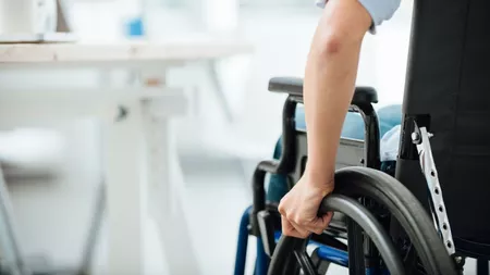 Persoanele încadrate cu grad de handicap reprezintă trei la sută din totalul populației din județul Iași