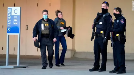 Un băiat de 15 ani din SUA a fost arestat după un schimb de focuri dintr-un mall. Opt persoane au fost rănite