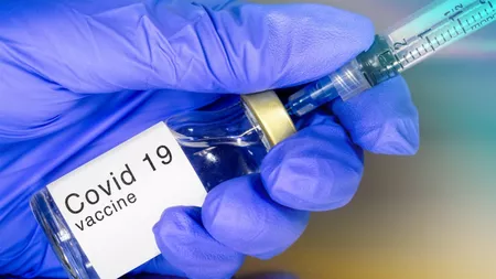 Eroare uriașă în cazul vaccinului anti-COVID-19. Participanții la studiu au primit o primă doză redusă la jumătate