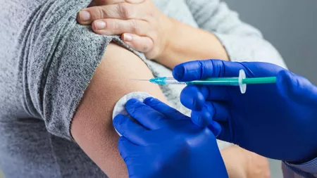 Câte centre de vaccinare anti-COVID-19 trebuie amenajate în Capitală până la finalul anului