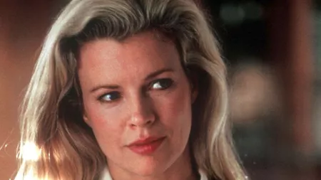 Cum arată Kim Basinger la 65 de ani