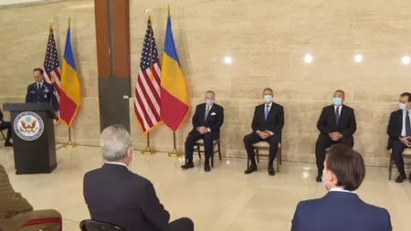 Premierul interimar Nicolae Ciucă, decorat de Ambasada Statelor Unite ale Americii - VIDEO