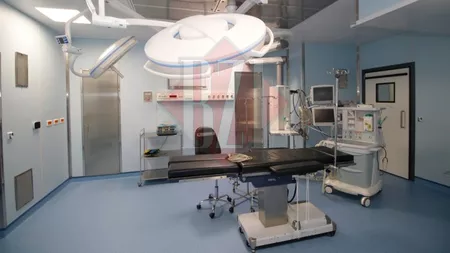 Prima intervenţie chirurgicală în noul bloc operator de la Spitalul Parhon din Iaşi. O tânără va primi un rinichi de la mama sa - FOTO/ VIDEO