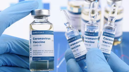 Reacțiile alergice la vaccinul Moderna anti-COVID-19 sunt extrem de rare, arată un raport