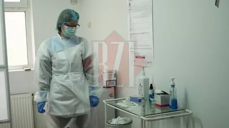 A început vaccinarea cu serul Moderna, la Iaşi. Iată întreg traseul vaccinării din centrele de imunizare. Cum se simt pacienţii după administrarea dozei anti-Covid-19 - FOTO/ VIDEO