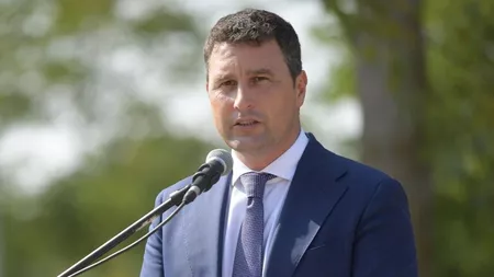 Ministrul Mediului, Tanczos Barna, despre trofeul ursului Arthur: ”Este în ţară şi nu pleacă nici într-un fel din România”