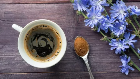 Cafeaua de cicoare: cele 5 beneficii pentru sănătate pe care trebuie să le cunoașteți