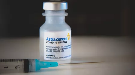 Românilor nu le este frică: 5.740 de persoane s-au programat pentru imunizarea cu vaccinul de la AstraZeneca, în ultimele 24 de ore