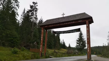 Transursoaia traseu. Fotografii spectaculoase cu șoseaua din Munții Apuseni