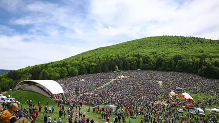 Peste 40.000 de credincioși catolici au participat la pelerinajul de la Șumuleu Ciuc, județul Harghita