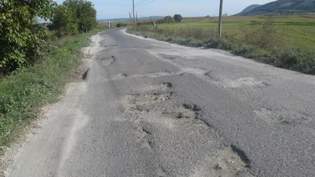 Drumurile din comuna Deleni vor fi reabilitate cu bani de la Compania Națională de Investiții