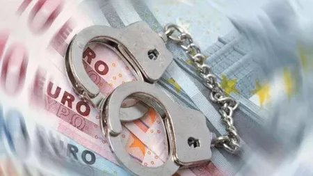 Un agent de poliţie din Alba Iulia a refuzat o mită de 12.000 euro. Bărbatul, reţinut pentru 24 de ore