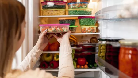 6 greșeli de dezghețare a alimentelor pe care nu trebuie să le mai faceți niciodată