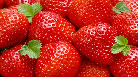 Câte calorii au căpșunile: Sunt recomandate și diabeticilor