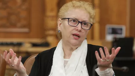 Avocatul Poporului, Renate Weber a sesizat la CCR câteva prevederi din legea sănătăţii publice în situaţii de risc epidemiologic