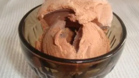 Înghețată de casă ca la bunica: Cel mai savuros desert pentru această vară