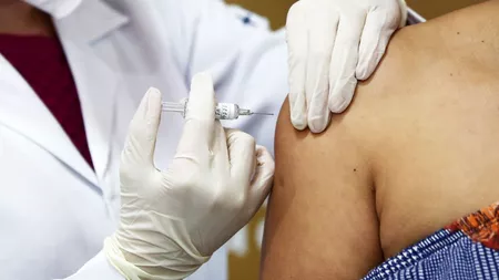 Nevaccinații din Franța vor primi amenzi de până la 1.500 de euro. Proiectul se află în dezbatere parlamentară