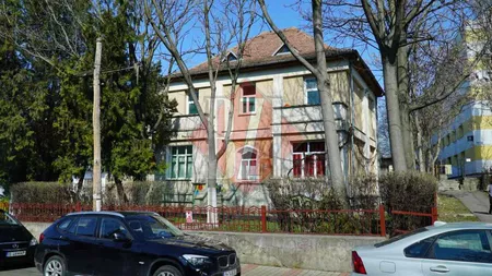 Totul a devenit oficial! Destinație spectaculoasă pentru o casă amplasată în Iași, zona Copou. Valoarea tranzacției imobiliare este de câteva sute de mii de euro - FOTO