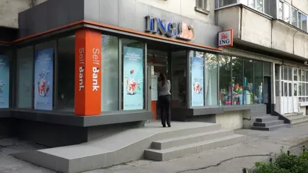 Caz incredibil la ING Bank din Iași! O clientă a rămas fără o sumă importantă din cont și nimeni nu știe metoda. Polițiștii au declanșat ancheta - FOTO