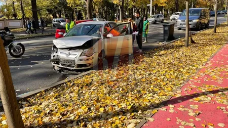 Accident pe Copou. Au fost implicate două autoturisme -FOTO, VIDEO