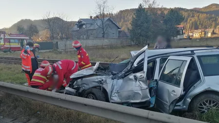 Două femei, rănite grav într-un accident feroviar. Una dintre victime, proiectată prin parbriz -GALERIE FOTO, VIDEO, UPDATE