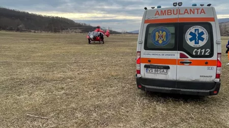 Scene de groază la Vaslui! Un tânăr şi-ar fi tăiat gâtul cu o drujbă. Pacientul a fost transportat cu elicopterul SMURD Iași- UPDATE, VIDEO