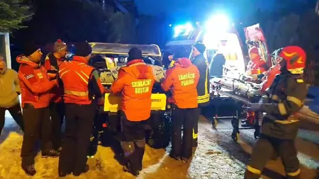 Incident în a doua zi de Crăciun. Un adolescent de 15 ani a fost la un pas de moarte, după ce s-a prăbușit într-o râpă din Munții Baiului