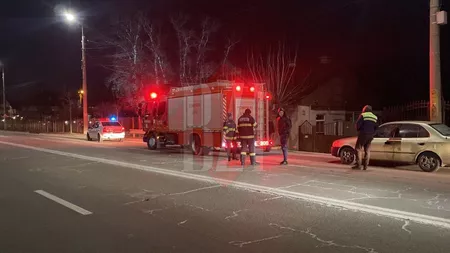 Pompierii din Iași au fost puși pe drumuri de un șofer care a crezut că i-a luat foc mașina în Bucium. După ce a sunat la 112 a plecat de la fața locului, abandonând autoturismul - EXCLUSIV