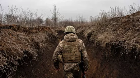 Rusia anunță că retrage o parte din trupele care sunt la granița cu Ucraina