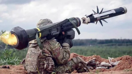 Primele înregistrări cu racheta antitanc Javelin în acţiune în războiul din Ucraina - Video
